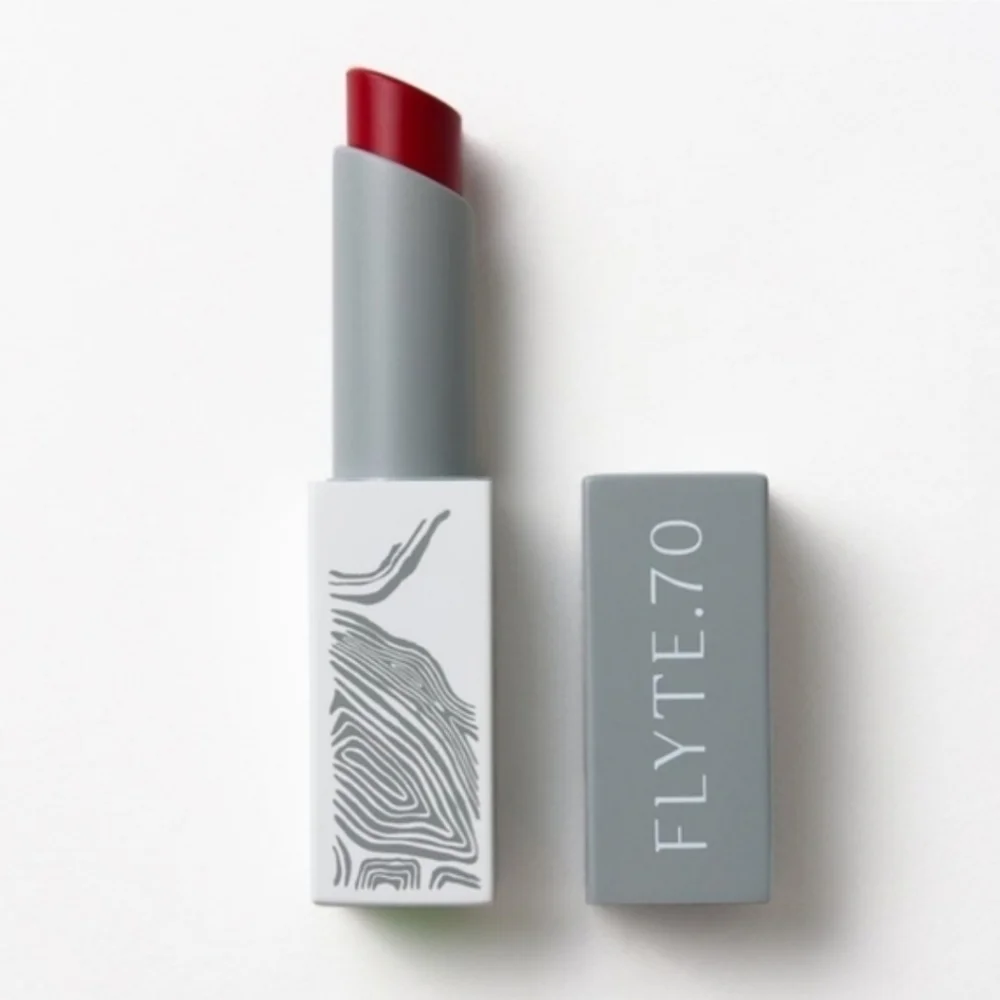 Lipstick- Shade: Red Skies
